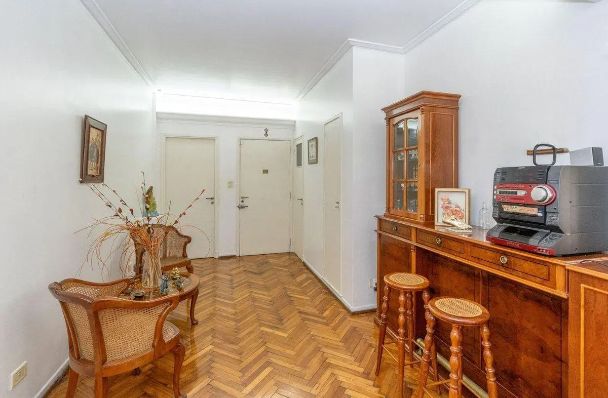 PISO EN VENTA CABALLITO 5 AMB, DEP y COCHERA 4