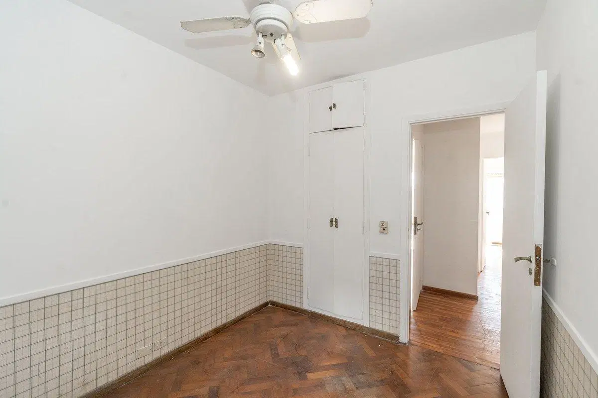 VENTA RECOLETA TRES AMBIENTES PISO ALTO LUMINOSO 5