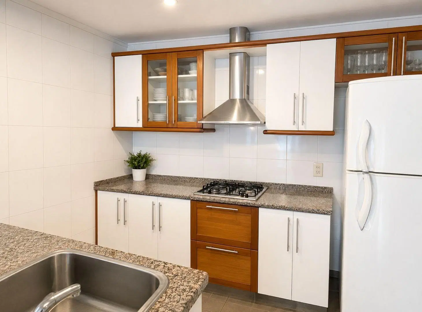 PARQUE CHAS VENTA CASA EN EXCELENTE ESTADO /GARAGE 2