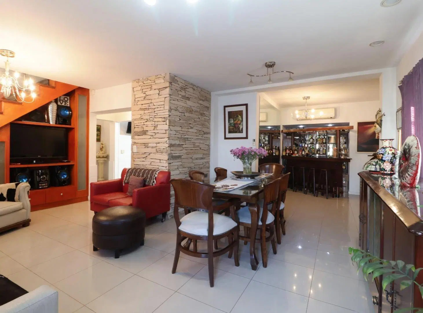 VENTA CASA 5 AMB COCHERA QUINCHO CASTELAR NORTE 5