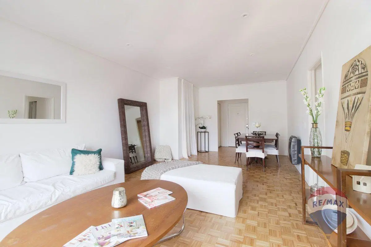 Departamento 4 ambientes Venta Recoleta Cochera 2