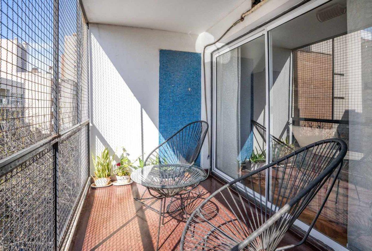 Foto de VENTA DEPARTAMENTO ALMAGRO 4 AMBIENTES BAJO PRECIO, imagen 1