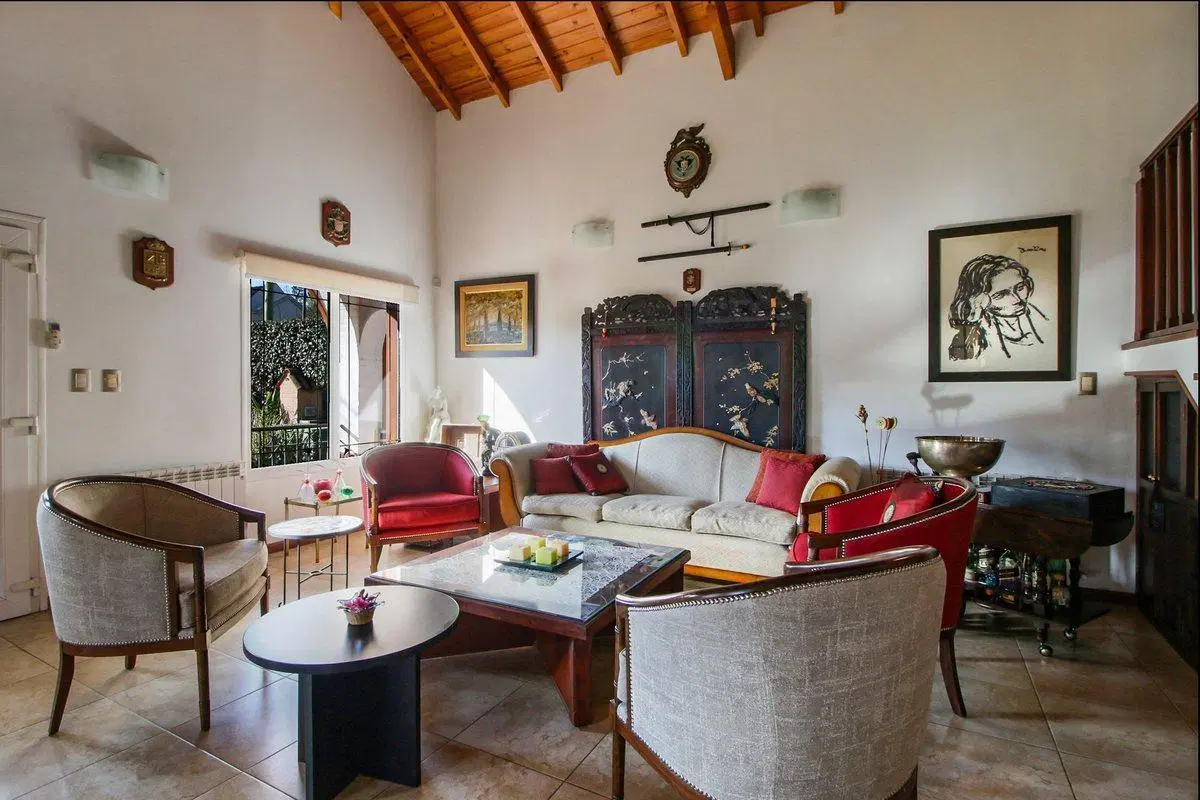 Casa Venta 5 Ambientes Cardenal Del Monte 2 Lotes 2