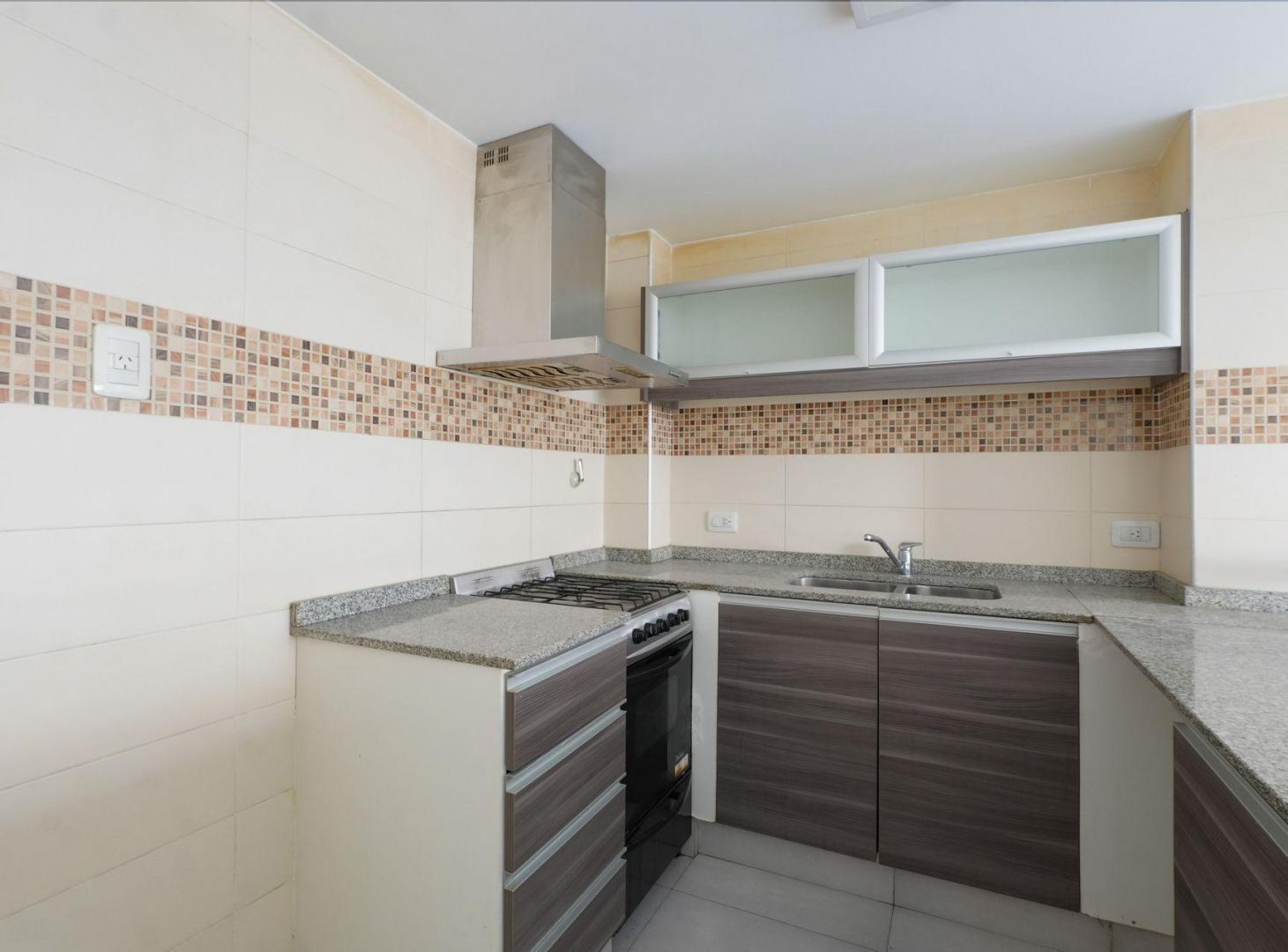 Foto de VENTA MODERNO DEPARTAMENTO 2 AMBIENTES BALCON LUZ, imagen 4
