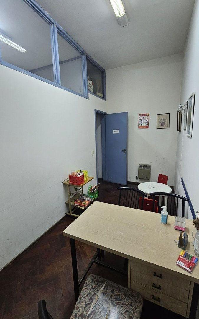 Foto de VENTA CENTRO DE SALUD VILLA LUGANO BAJO PRECIO, imagen 2