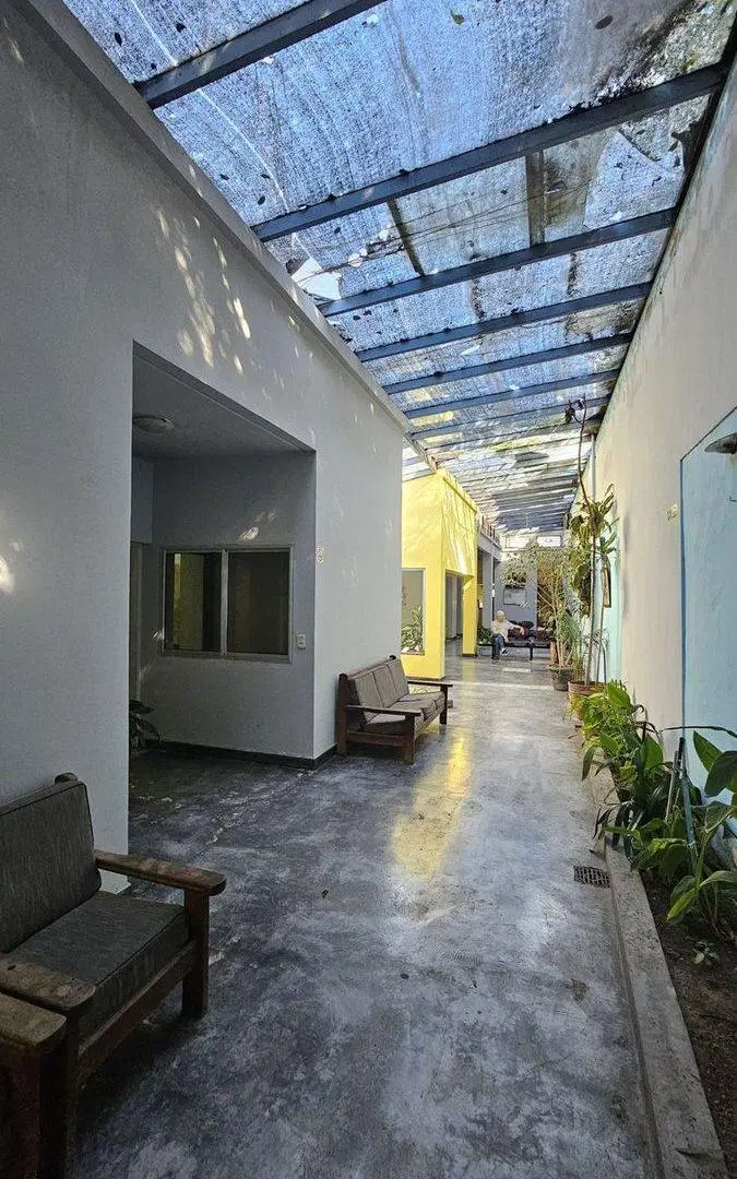 VENTA CENTRO DE SALUD VILLA LUGANO BAJO PRECIO 8