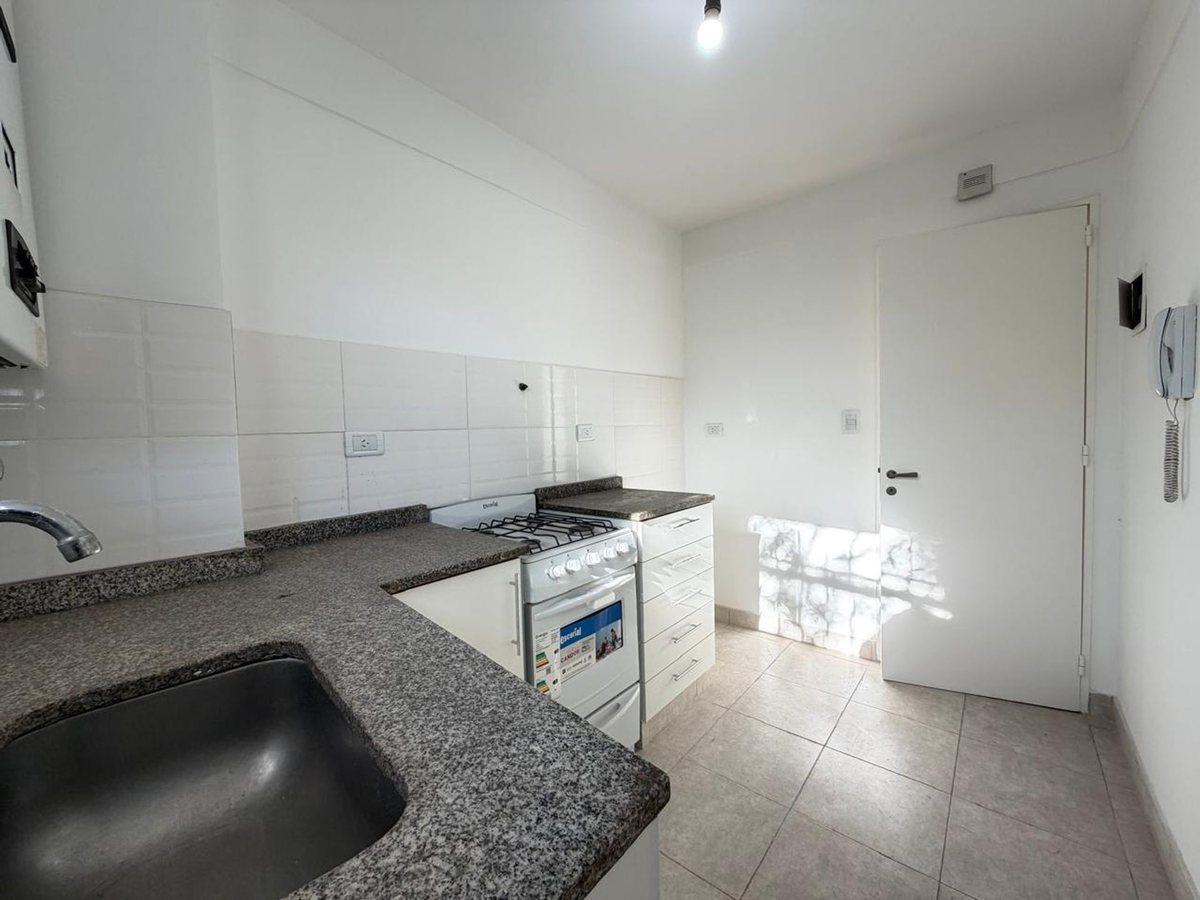 Foto de VENTA PALERMO SOHO FRENTE 3 AMBIENTES LUMINOSO, imagen 3