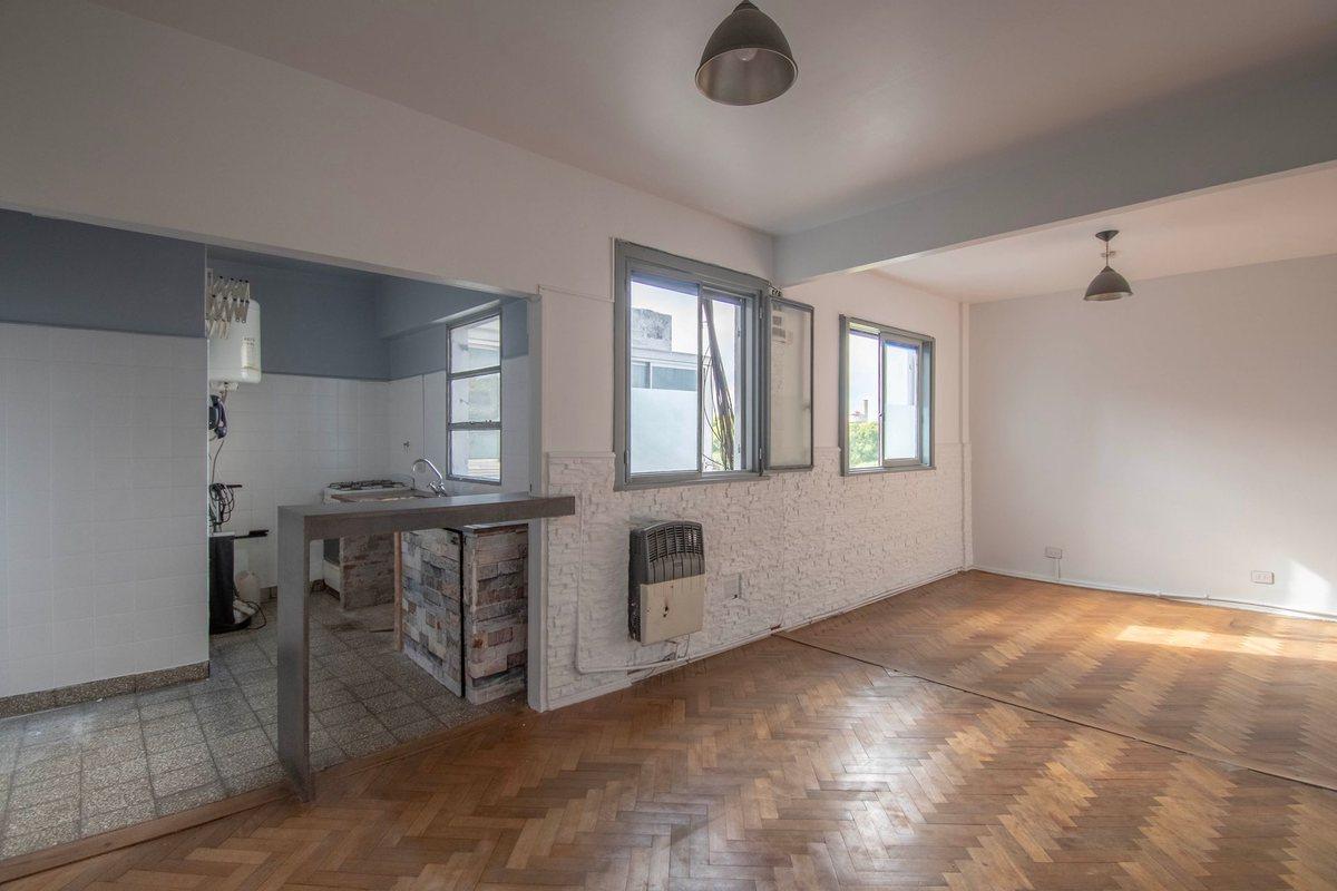 Foto de VENTA MONOAMBIENTE BARRACAS LUMINOSO, imagen 2