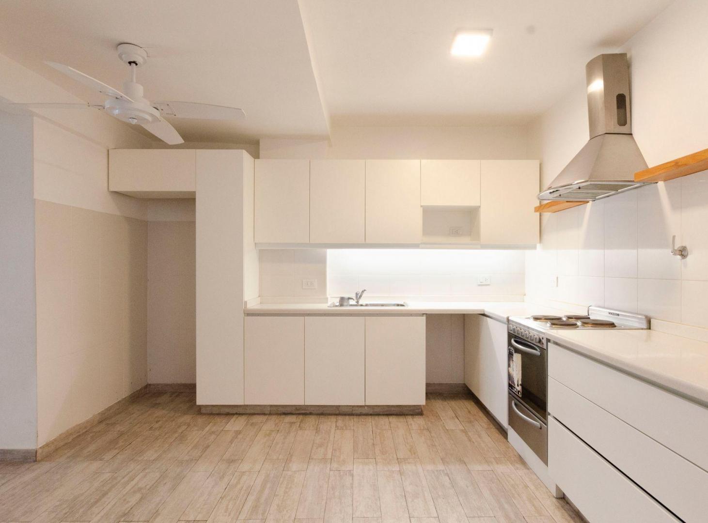 Foto de VENTA DEPARTAMENTO RECOLETA 4 AMB BALCÓN A NUEVO, imagen 3
