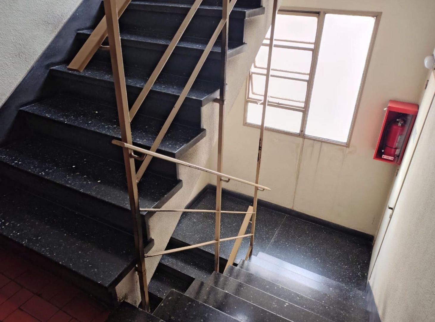 Foto de VENTA DEPARTAMENTO MORÓN FRENTE PLAZA A NUEVO, imagen 1