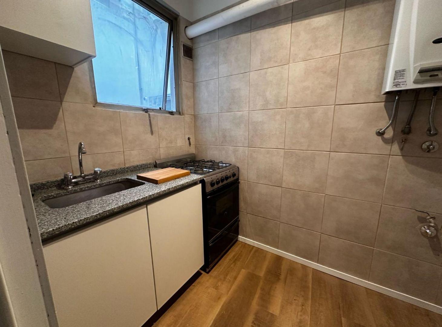 Foto de ALQUILER DEPARTAMENTO 2 AMB RECICLADO A NUEVO, imagen 4