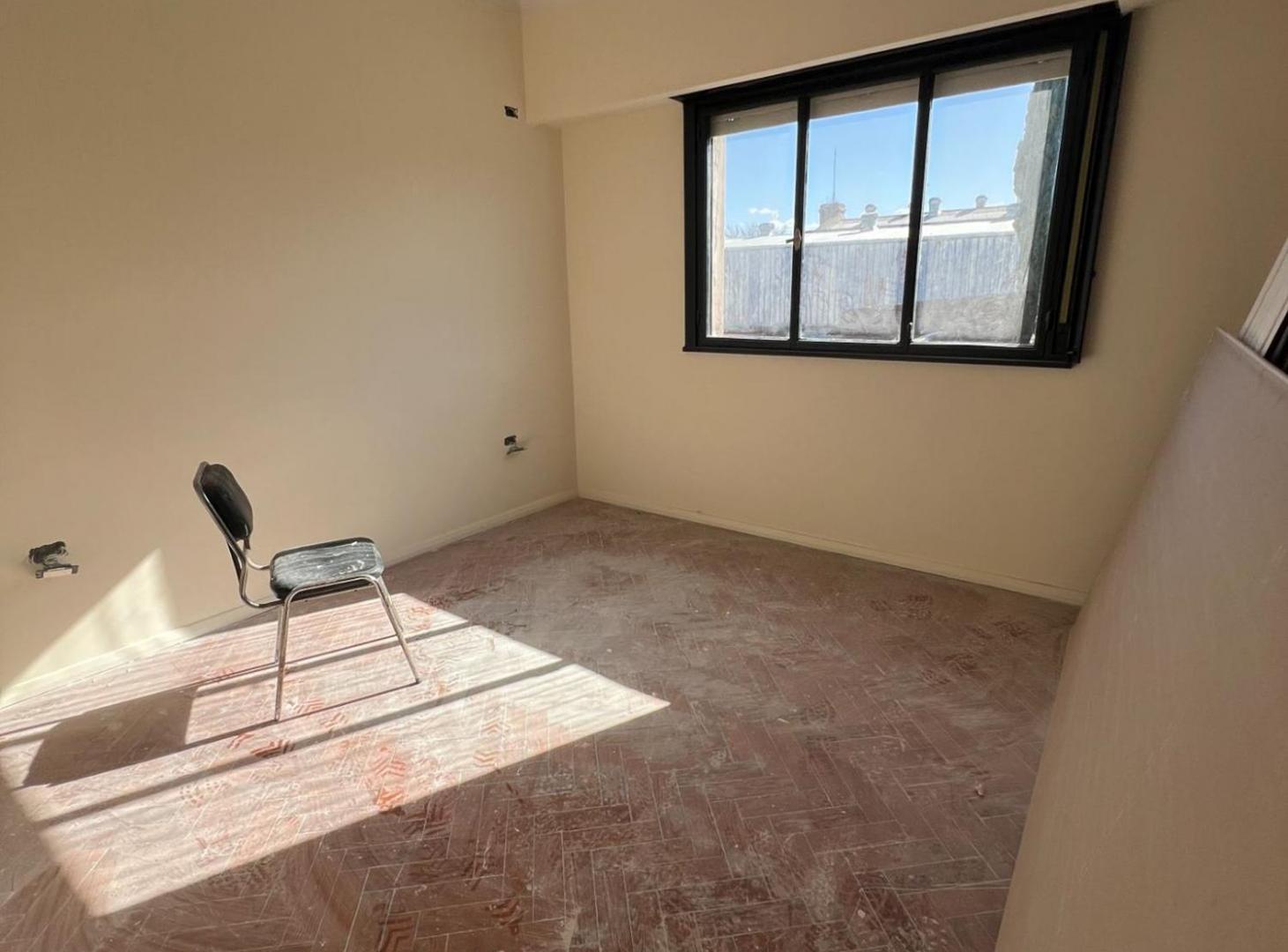 Foto de VENTA BARRACAS 2 Ambientes a estrenar 2C al jardín, imagen 3
