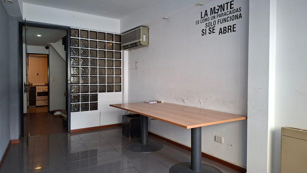 Foto de VENTA V. URQUIZA OFICINA COCHERA APTO PROFESIONAL, imagen 1