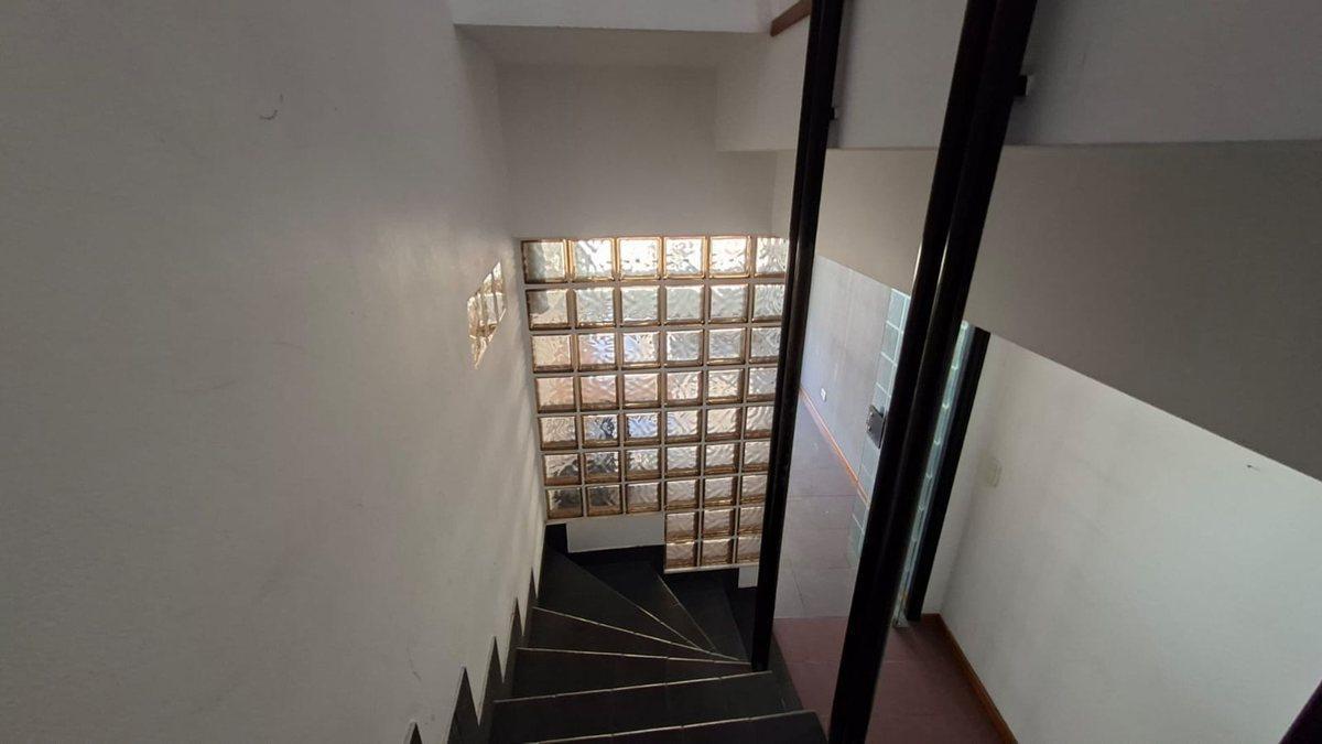 Foto de VENTA V. URQUIZA OFICINA COCHERA APTO PROFESIONAL, imagen 4