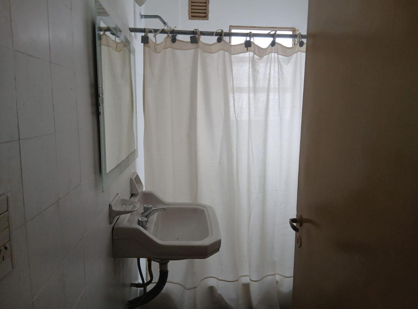 Foto de Departamento 2 Ambientes Monte Castro, imagen 3