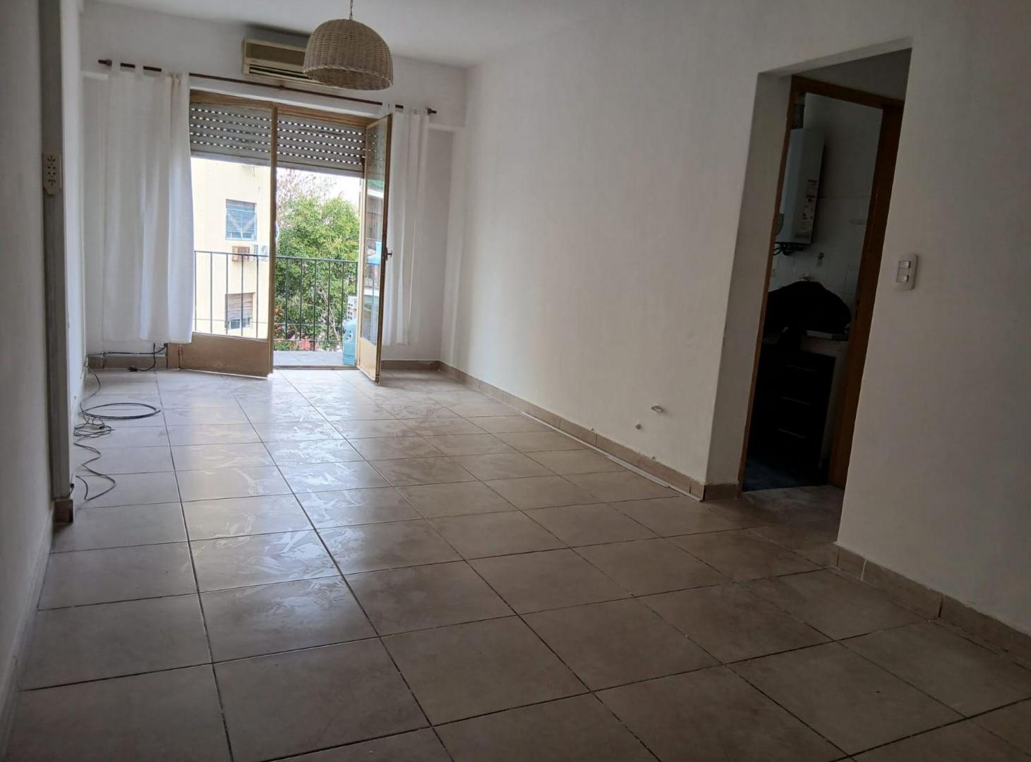 Foto de Departamento 2 Ambientes Monte Castro, imagen 2