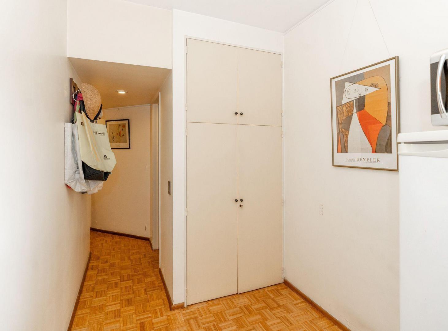 Foto de VENTA DEPARTAMENTO RECOLETA COCHERA BAJO PRECIO, imagen 2
