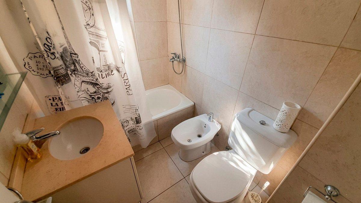 Foto de Venta Semipiso 2 Amb al Frente Balcón en Caballito, imagen 5
