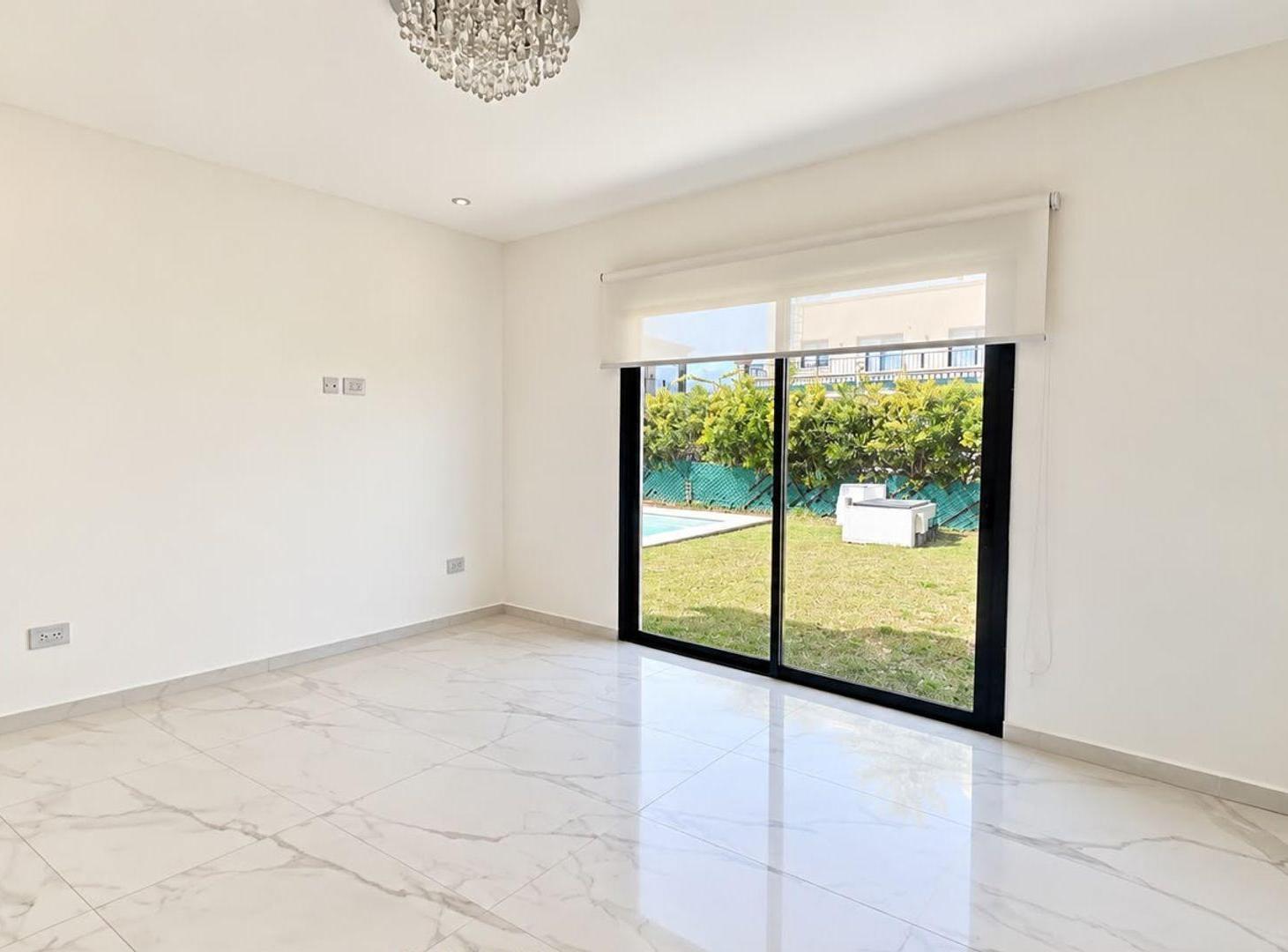 Foto de Casa en Venta en Lagos de Canning, imagen 3