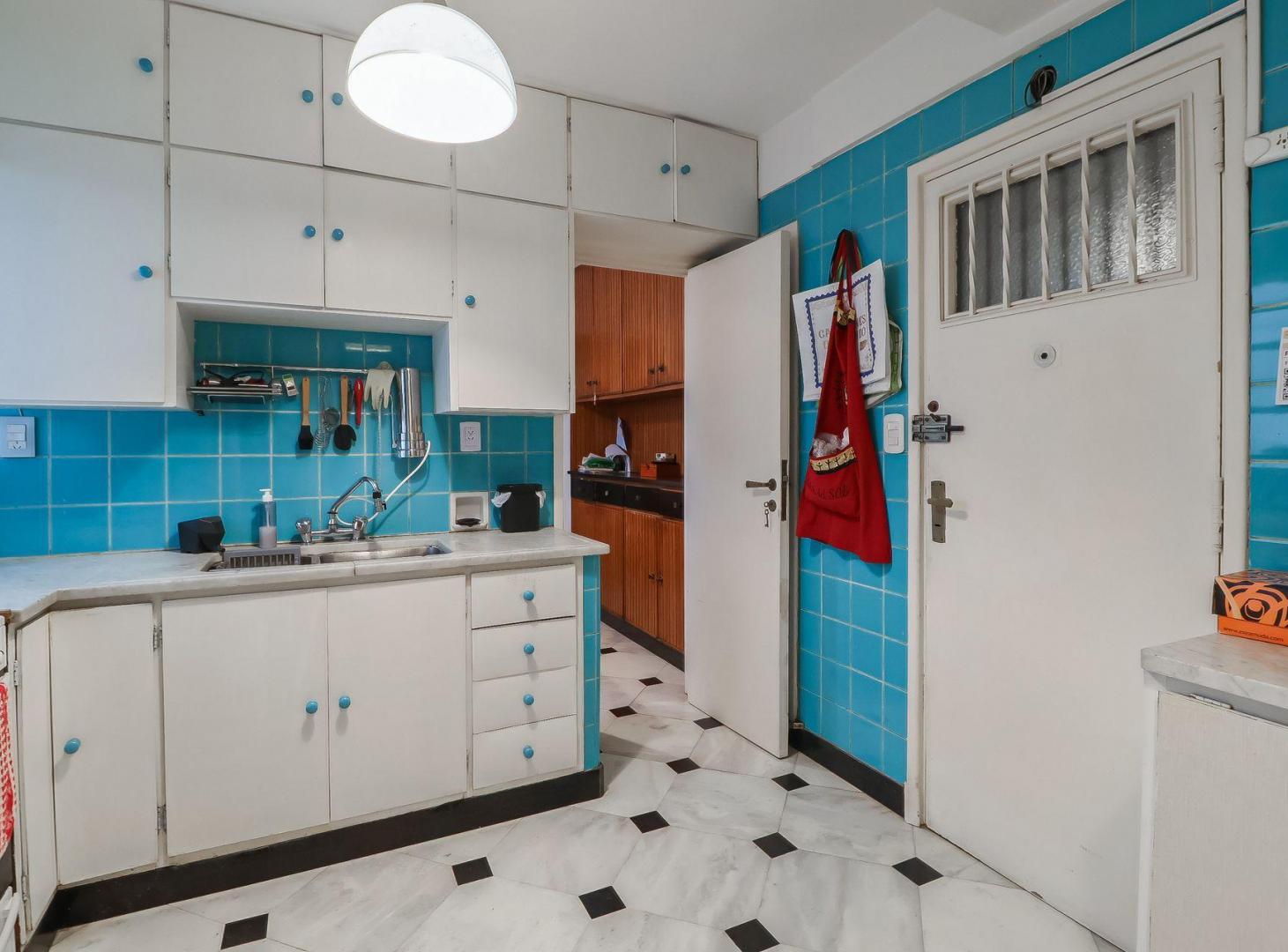 Foto de VENTA DEPARTAMENTO 4 AMB CON COCHERA RECOLETA, imagen 4
