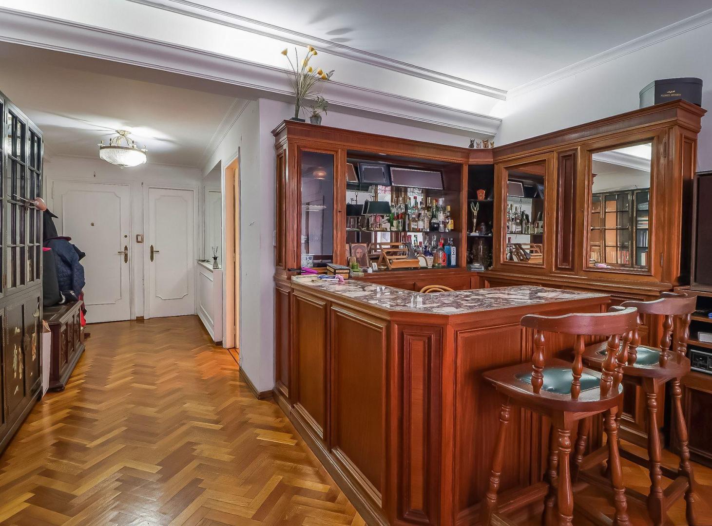 Foto de VENTA DEPARTAMENTO 4 AMB CON COCHERA RECOLETA, imagen 2