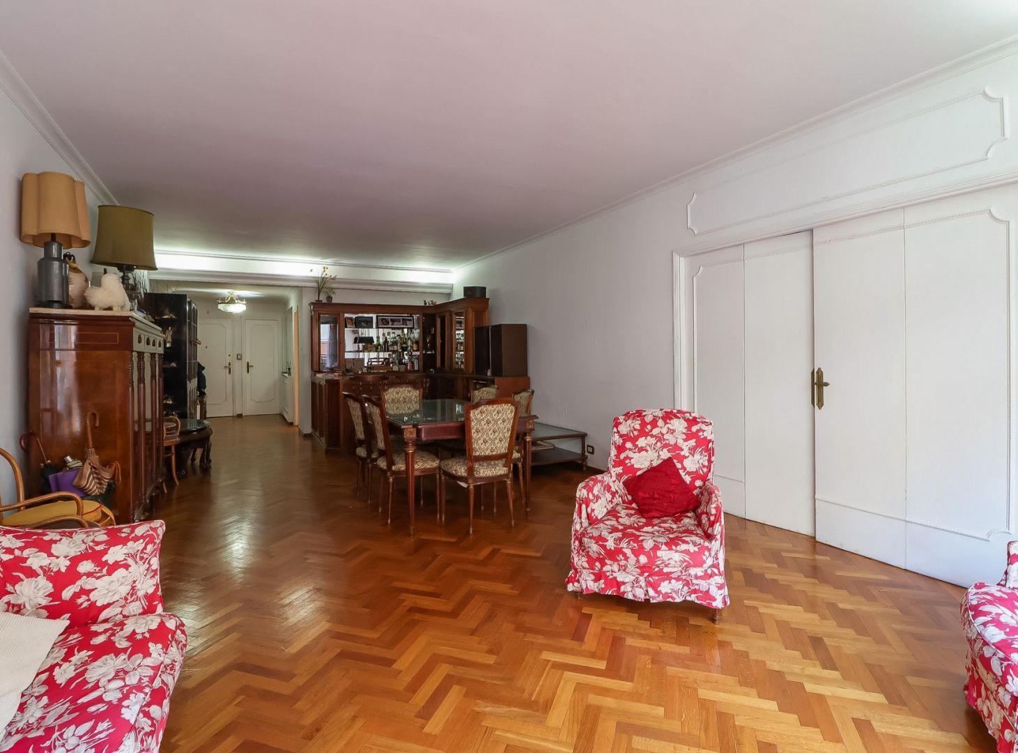 Foto de VENTA DEPARTAMENTO 4 AMB CON COCHERA RECOLETA, imagen 5