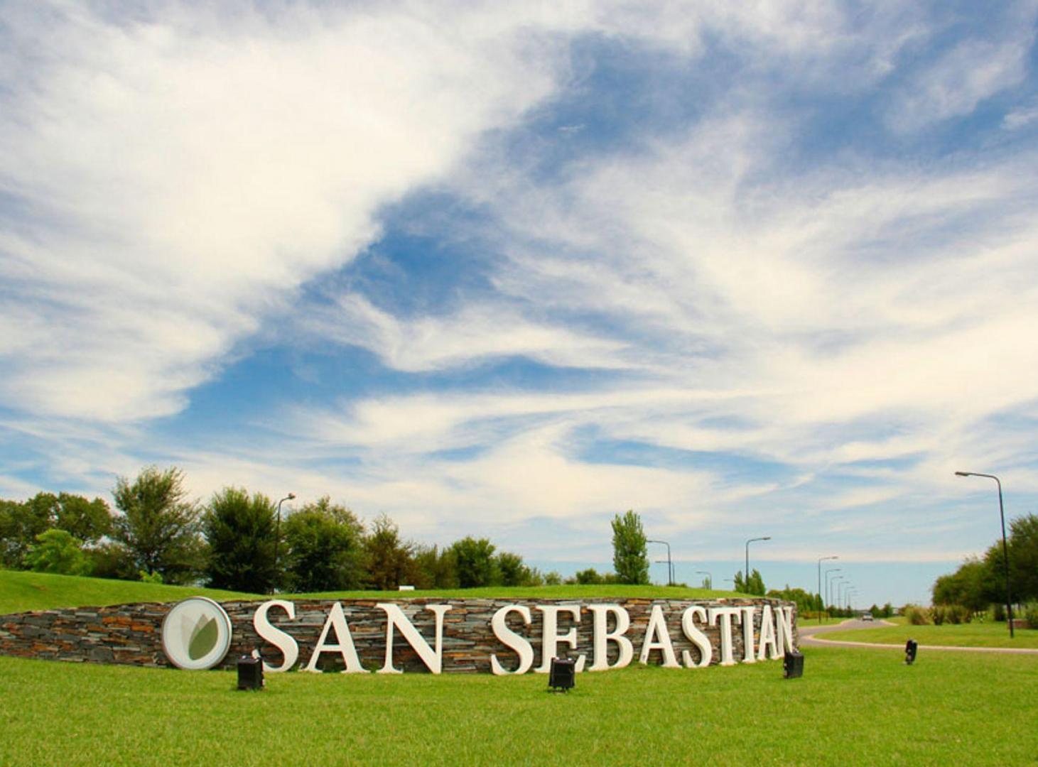 Foto de Lote en Venta Barrio Privado San Sebastián Area 13, imagen 5