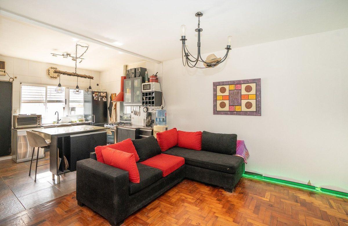 Foto de Casa en Terreno Propio Jardin y Quincho., imagen 2