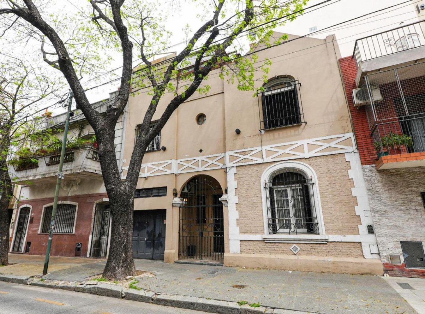 Foto de VENTA CASA COLEGIALES 6 AMBIENTES COCHERA QUINCHO, imagen 4