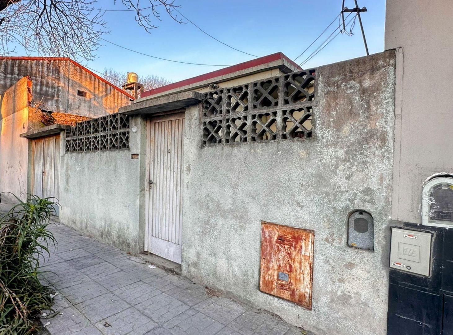 Foto de LOTE EN VENTA PARQUE AVELLANEDA, imagen 2