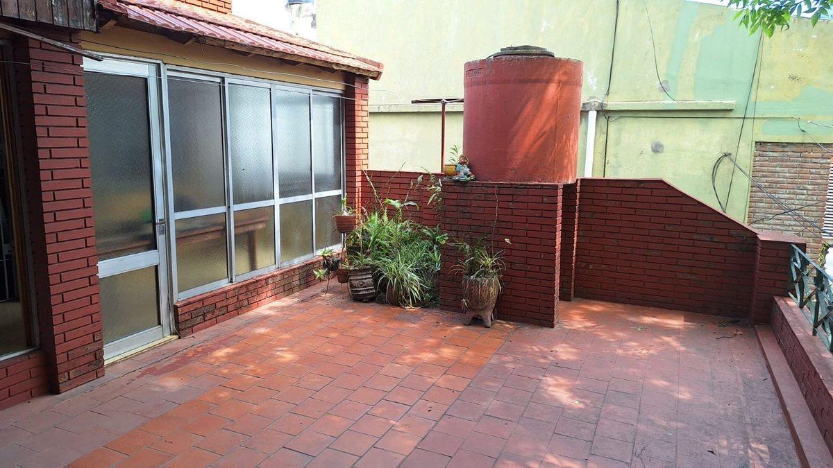 Foto de Casa multifamiliar en el centro de Valentin Alsina, imagen 3