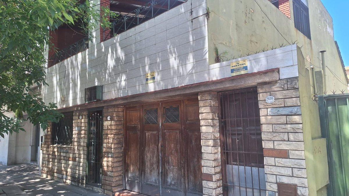 Foto de Casa multifamiliar en el centro de Valentin Alsina, imagen 1