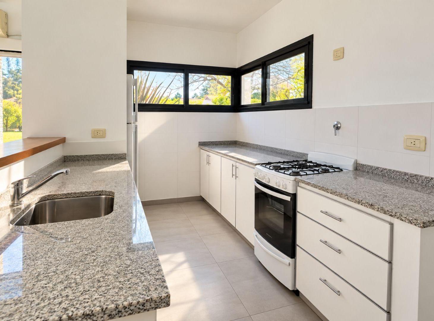 Foto de Casa en Alquiler Quintas del Sol Spegazzini, imagen 4