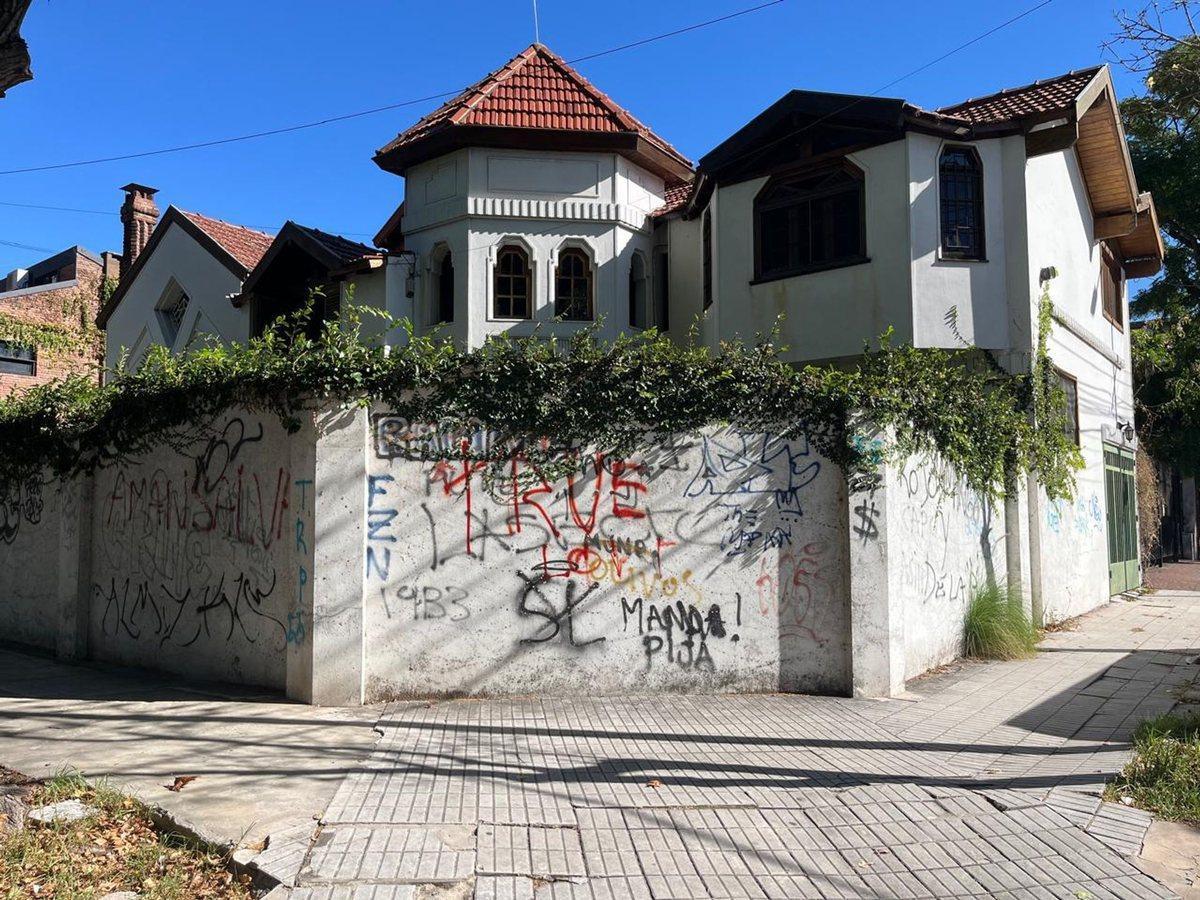 Foto de VENTA IMPORTANTE CASA DE ESTILO EN OLIVOS, imagen 1