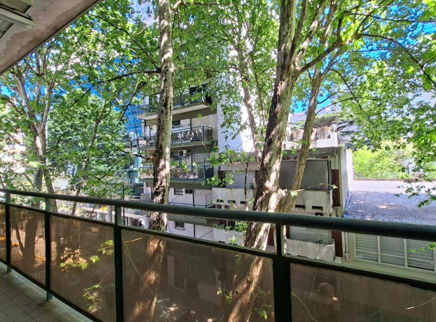 Foto de VENTA DEPARTAMENTO 4 AMB BELGRANO C/DEPENDENCIA, imagen 1