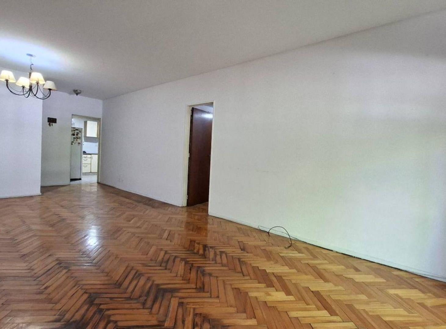 Foto de VENTA DEPARTAMENTO 4 AMB BELGRANO C/DEPENDENCIA, imagen 3