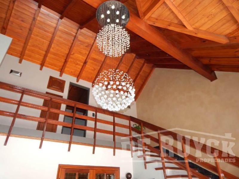Foto de Chalet en Venta en Quilmes Oeste, imagen 4
