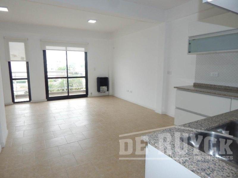 Departamento en Venta en Berazategui Este 2