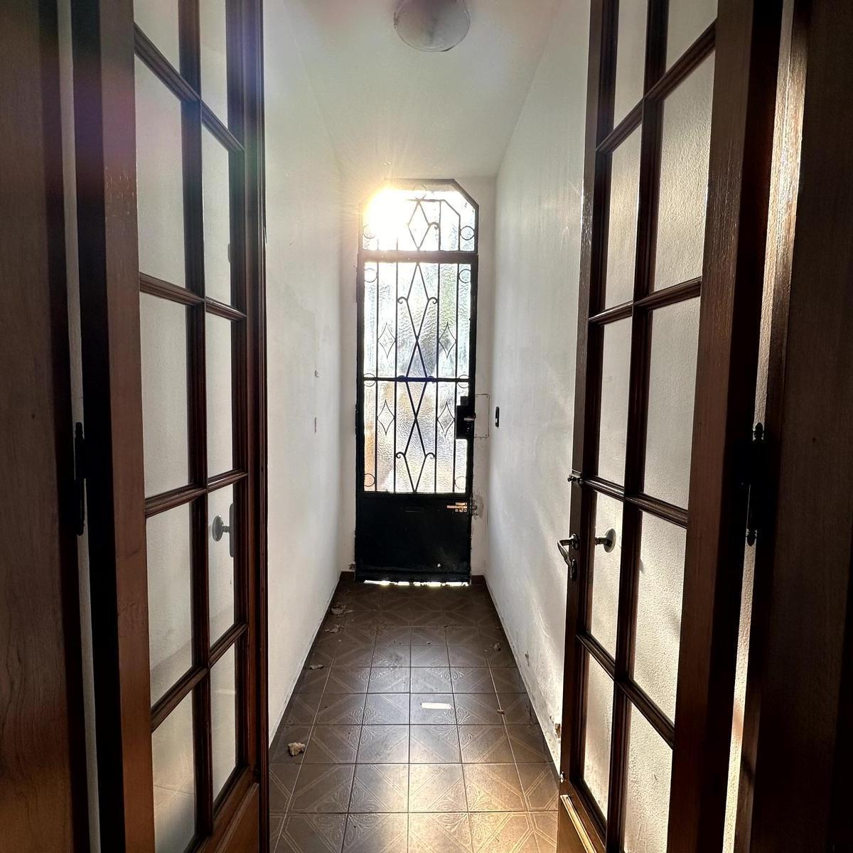 Casa Tipo PH Al Frente a Pasos de La Estacion 4