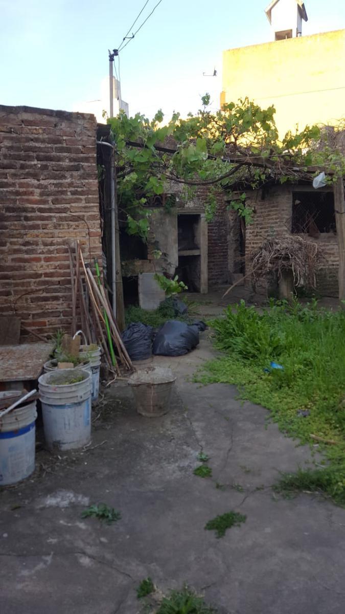 Foto de Casa a pasos de Av. Mitre, Ezpeleta, imagen 4