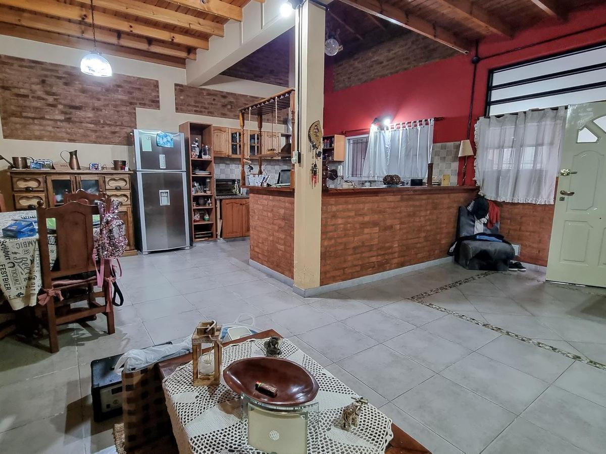 Chalet en Venta en Florencio Varela Este 4