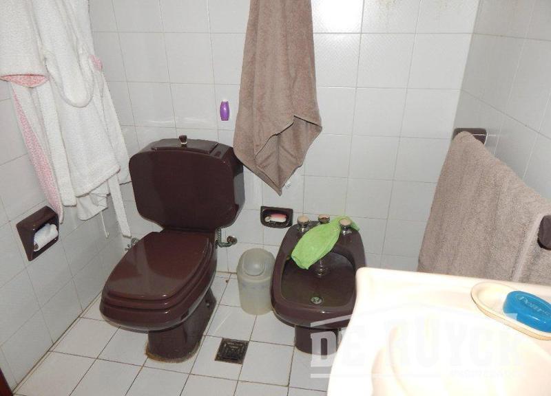 Foto de Local con Vivienda en Venta en Quilmes Oeste, imagen 2