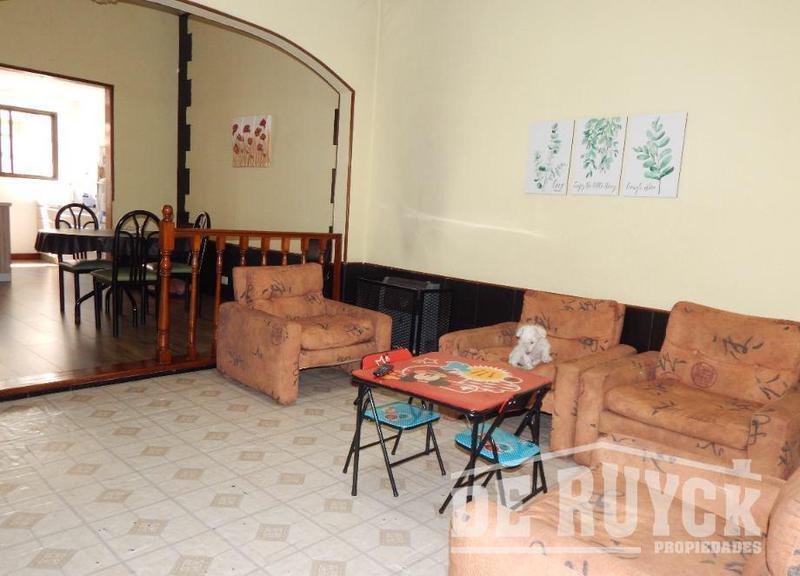 Casa en Venta en Quilmes Oeste 3