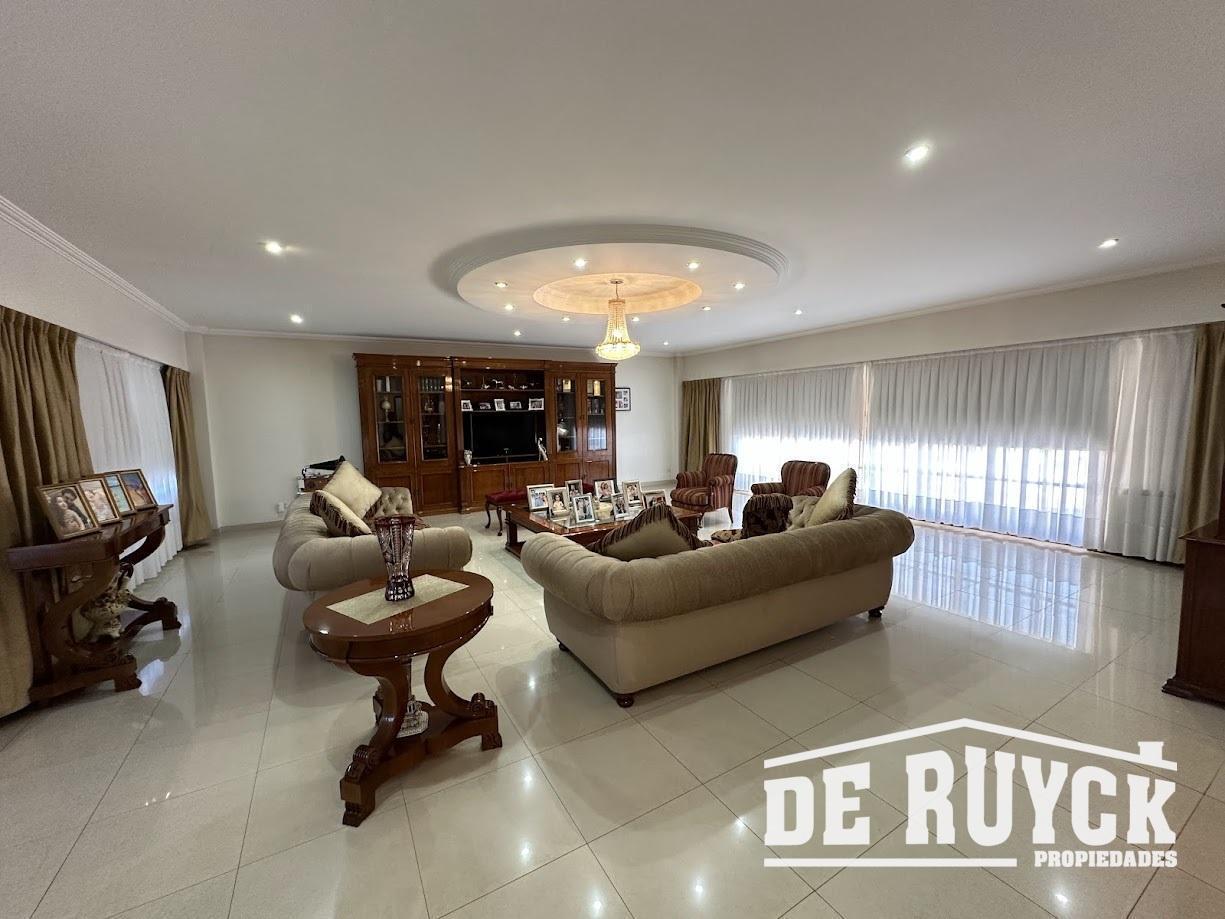 Foto de Chalet 6 ambientes de categoria, Quilmes, Barrio Parque Calchaqui, imagen 5
