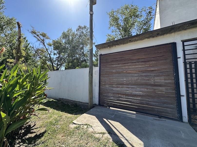 Foto de Casaquinta / casa sobre 2 lotes en El Peligro, a pasos Ruta 2, imagen 4