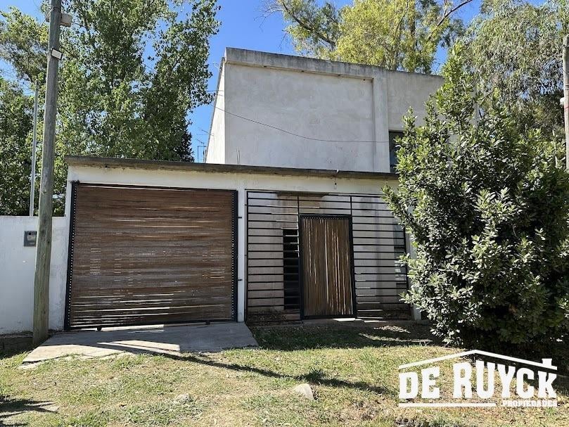 Foto de Casaquinta / casa sobre 2 lotes en El Peligro, a pasos Ruta 2, imagen 3