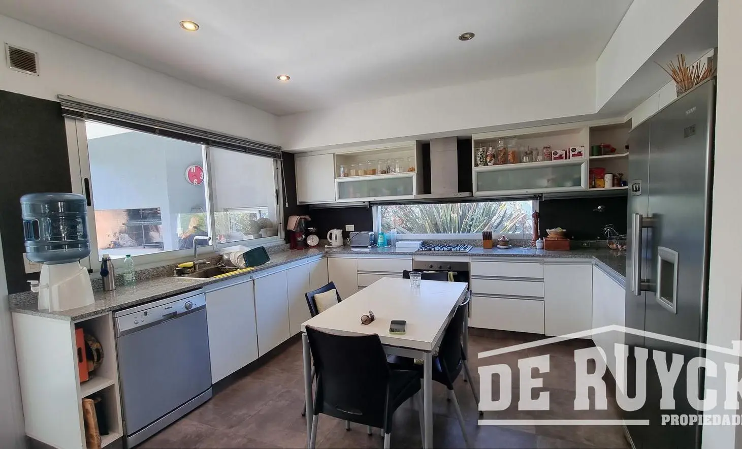 Casa 4 ambientes desarrollada en planta baja. Altos de Hudson II 5