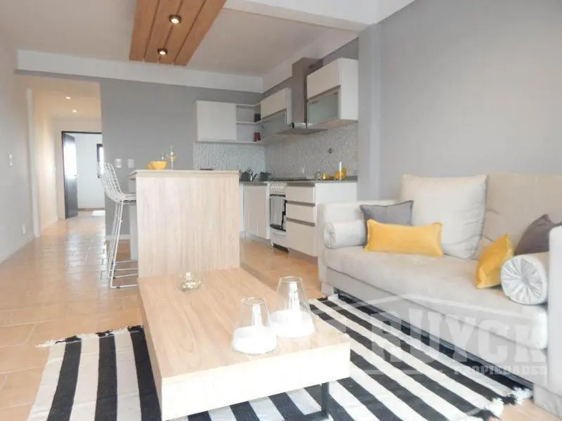 Departamento en Venta en Berazategui Este 2