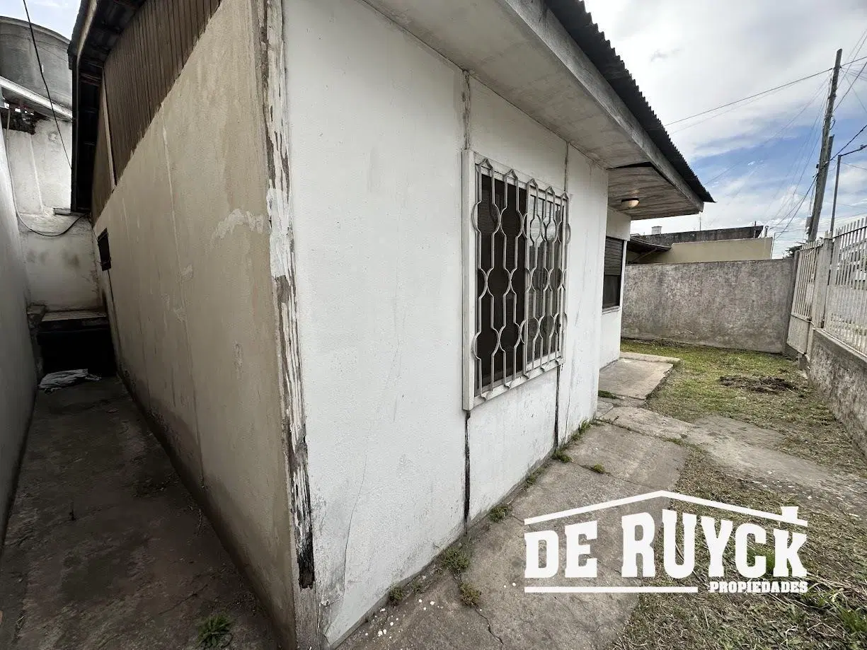 Casa sobre lote propio, oportunidad 4