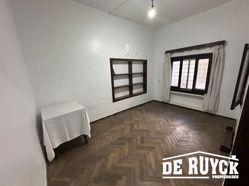 PH 2 ambientes en Gerli, próximo a Av. Crisologo Larralde 5